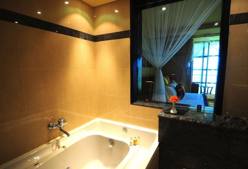 سوئیت ریاست جمهوری 2 خوابه, Munyonyo Commonwealth Resort