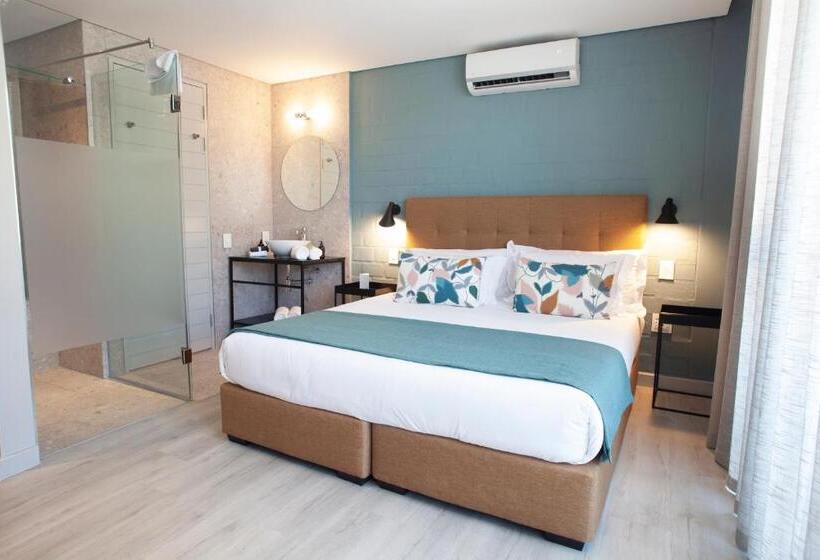 클래식 룸 킹 침대, Zest Boutique Hotel By The Living Journey Collection