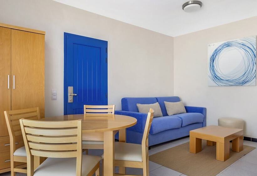 Апартаменты 1 Спальня, Apartments At Cala Blanca