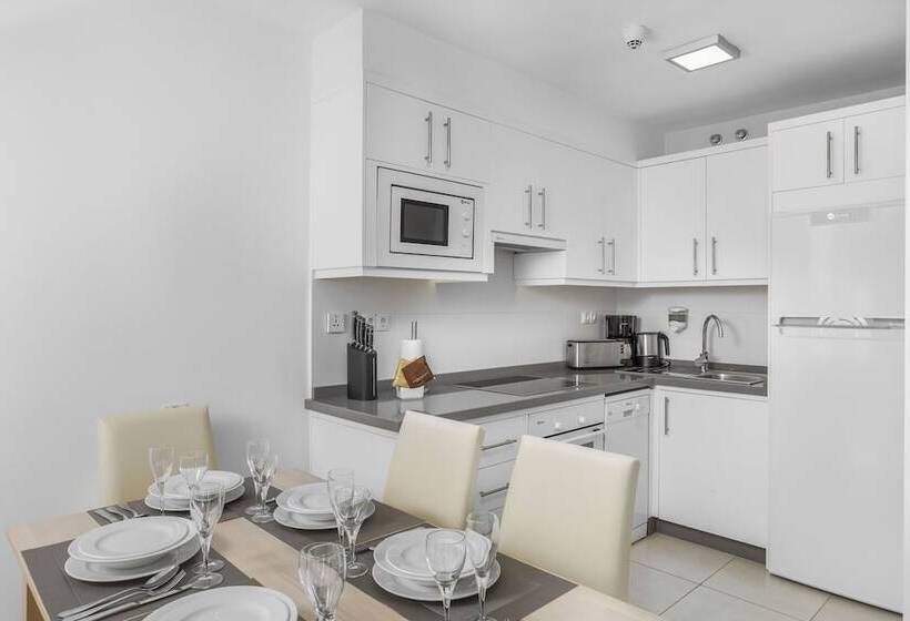 Апартаменты 2 Спальни, Apartments At Cala Blanca