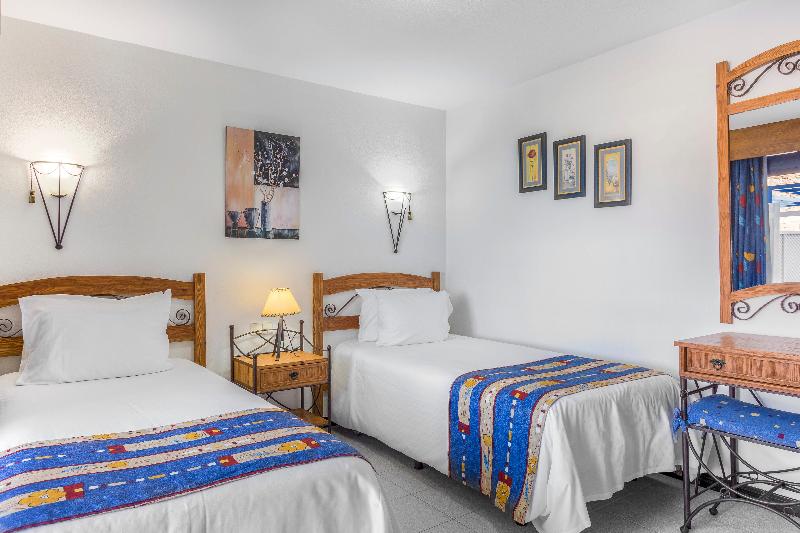 Апартаменты 2 Спальни, Apartments At Cala Blanca