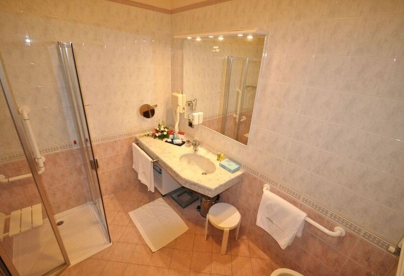 Номер Стандарт Индивидуальный с Балконом, Savoy Beach Hotel & Thermal Spa