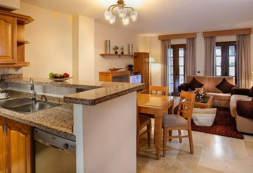 带3个卧室的高级公寓, Macdonald Villacana Resort