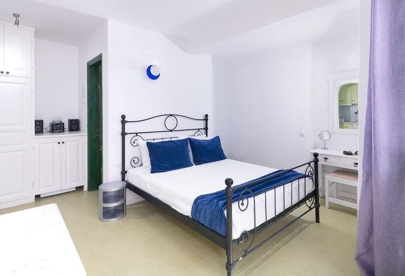 스탠다드 스튜디오, Avant Garde Suites
