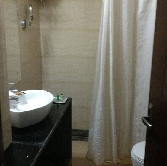 Номер Deluxe, Ds Clarks Inn Gurgaon