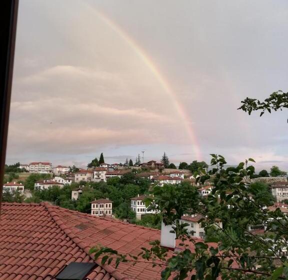 Номер Стандарт, Efe Guest House