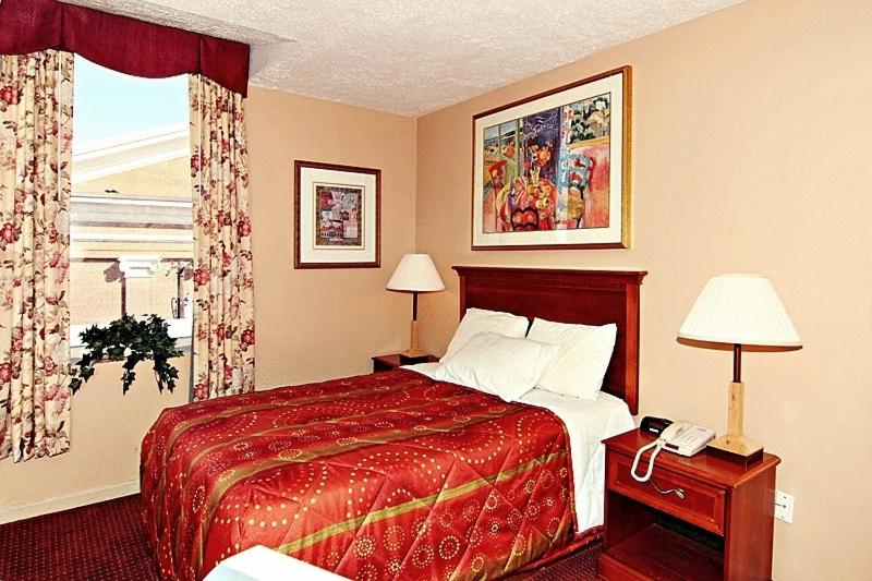 スタンダードルーム, Midtown Inn
