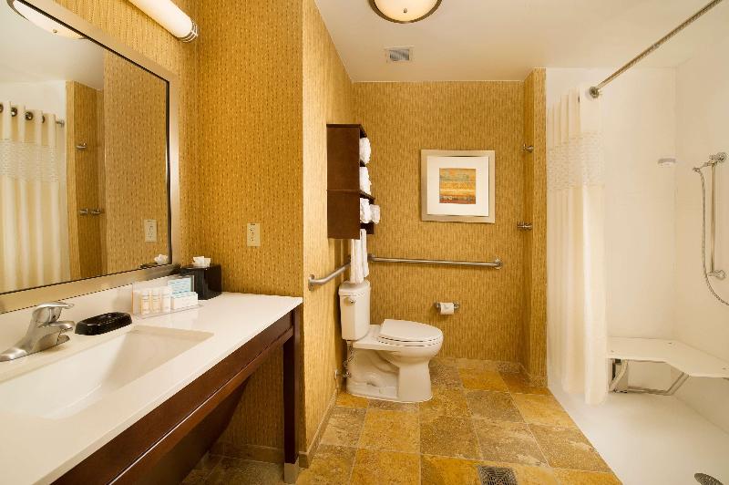 اتاق لوکس خانوادگی, Ocean Hotel Hualien