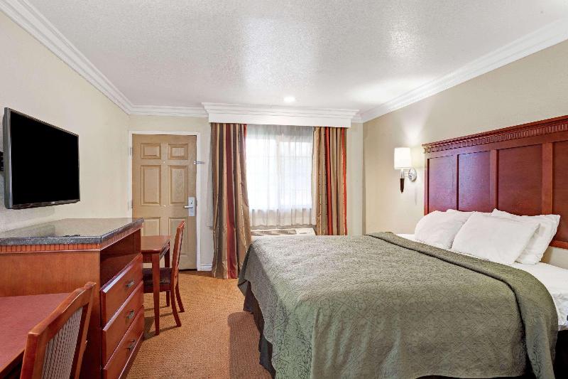 Стандартный Номер Кровать Кинг, Super 8 By Wyndham Cypress Buena Park Area
