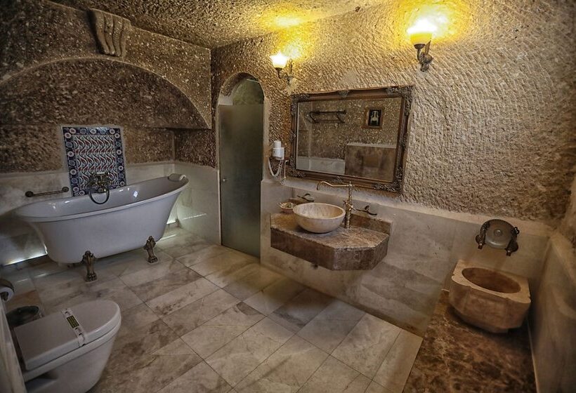 Номер Стандарт Трехместный, Traveller S Cave