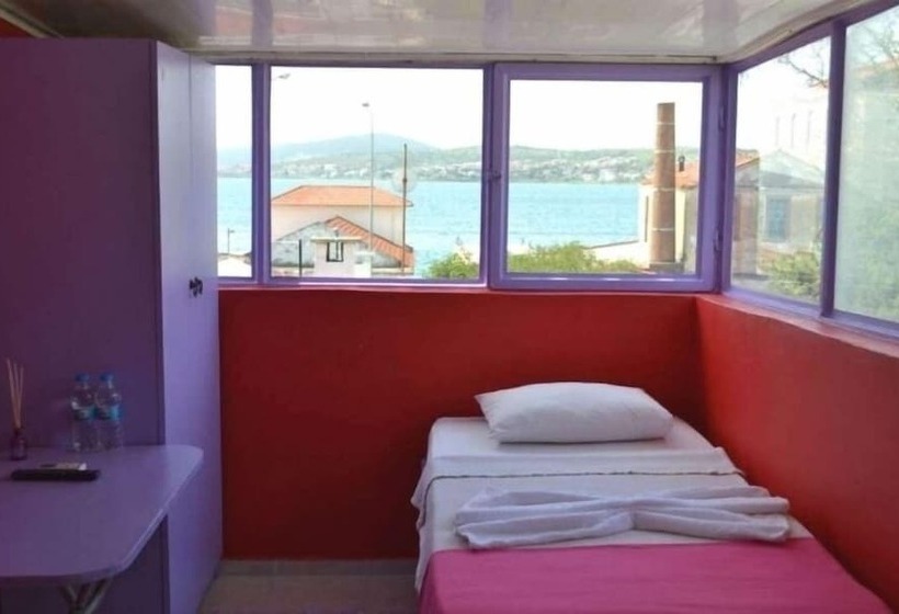 Quarto Triplo Estandar, Antikhan
