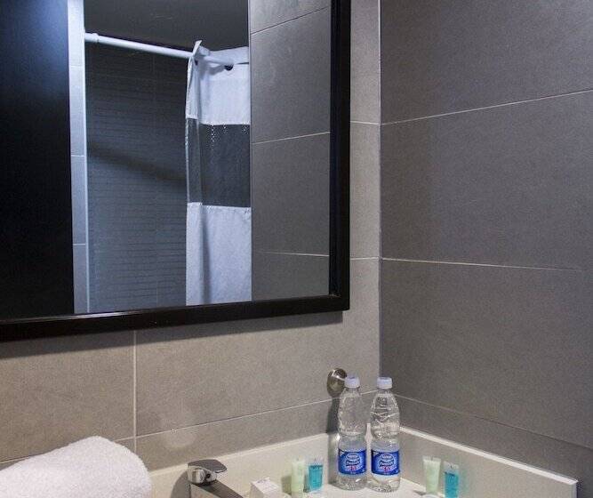 Номер Стандарт, Gavina Express Iquique