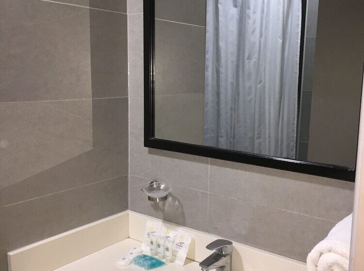 Четырехместный Номер Стандарт, Gavina Express Iquique