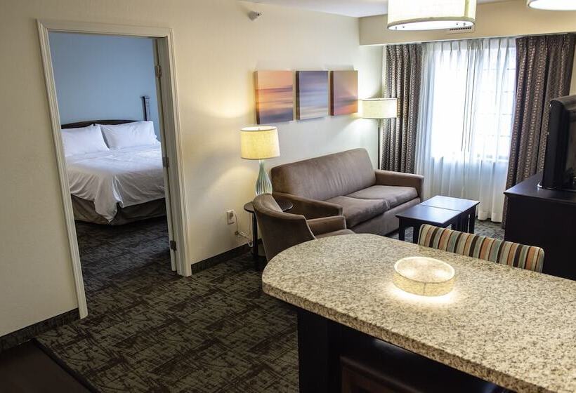 Suite 2 Chambres, Staybridge Suites Minot, An Ihg