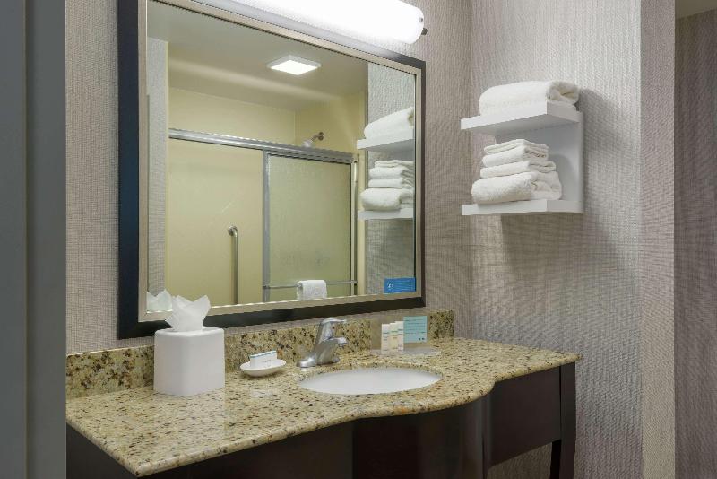Четырехместный Номер Стандарт, Angermeyer Waterfront Inn