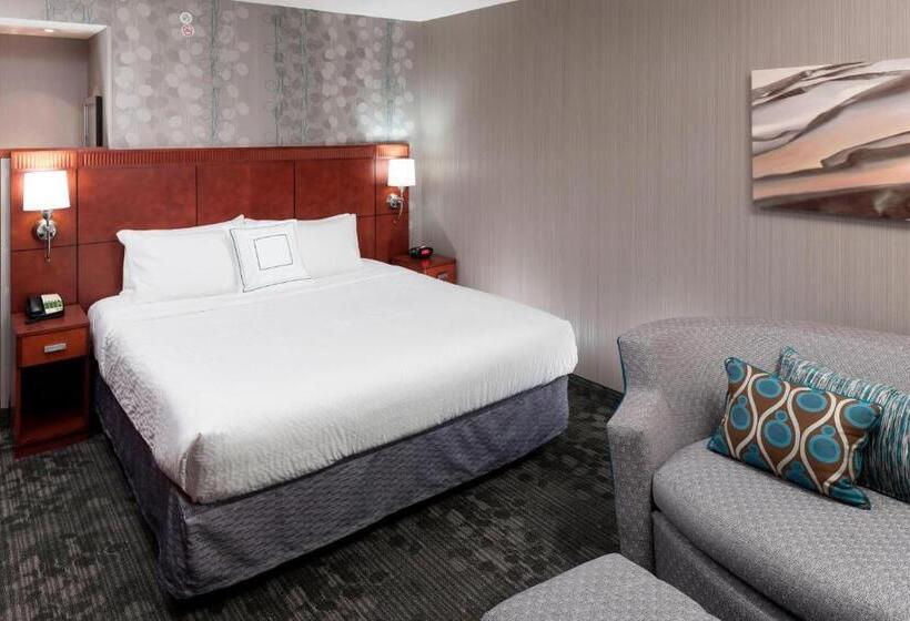 Стандартный Номер Кровать Кинг, Courtyard Suffolk Chesapeake