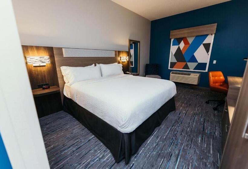 Номер Executive Кровать Кинг, Holiday Inn Express And Suites Urbandale Des Moines, An Ihg