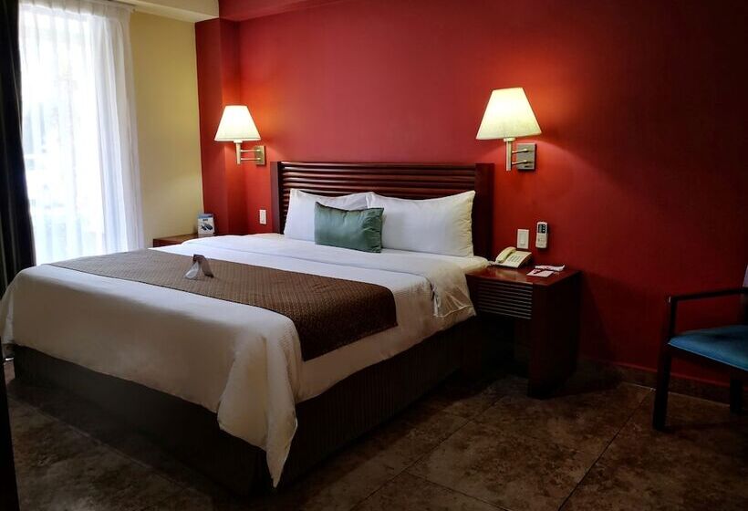 سوییت خانوادگی, Seven Crown La Paz Centro Historico
