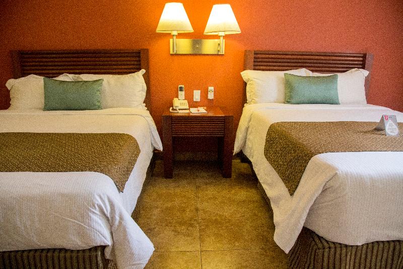 اتاق استاندارد, Seven Crown La Paz Centro Historico