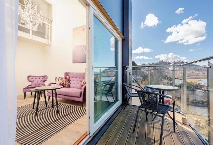 Люкс, Thon Hotel Surnadal