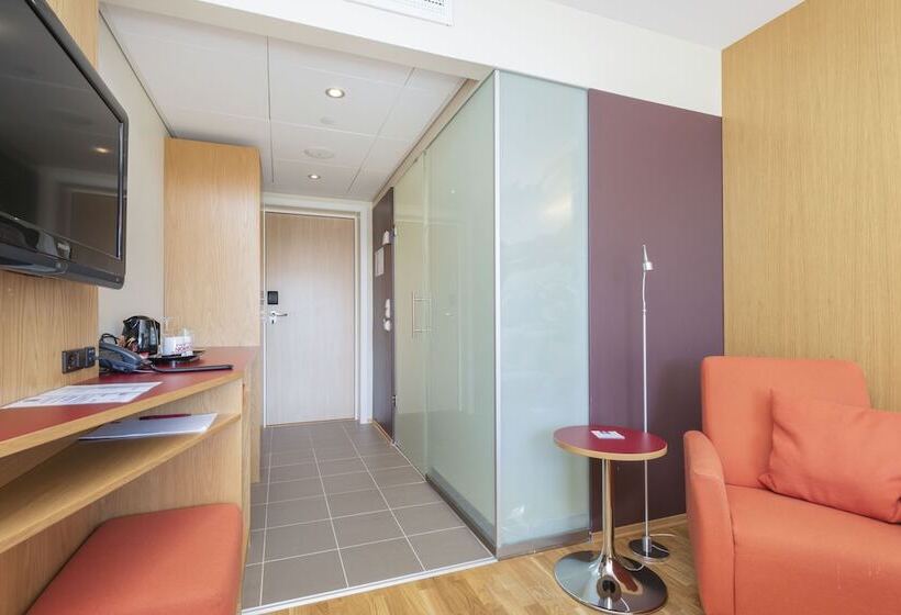 Номер Стандарт, Thon Hotel Surnadal