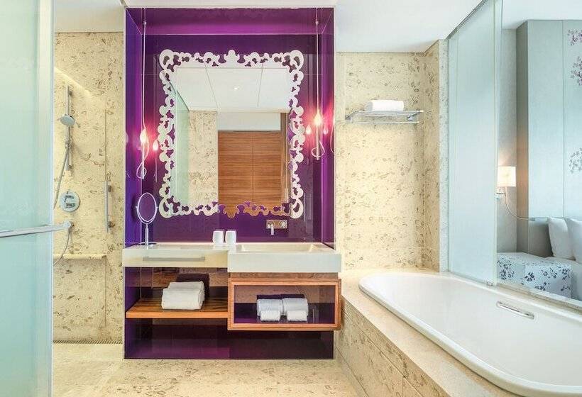 اتاق استاندارد با تخت دوبل, W Singapore  Sentosa Cove