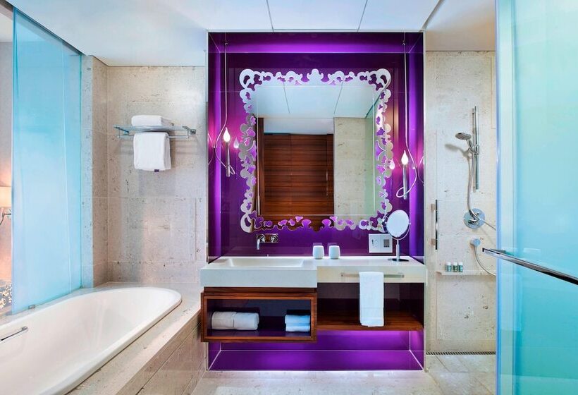 اتاق استاندارد با 2 تخت دوبل, W Singapore  Sentosa Cove