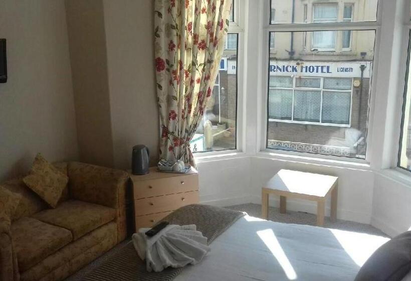 Номер Стандарт, Lynwood Hotel