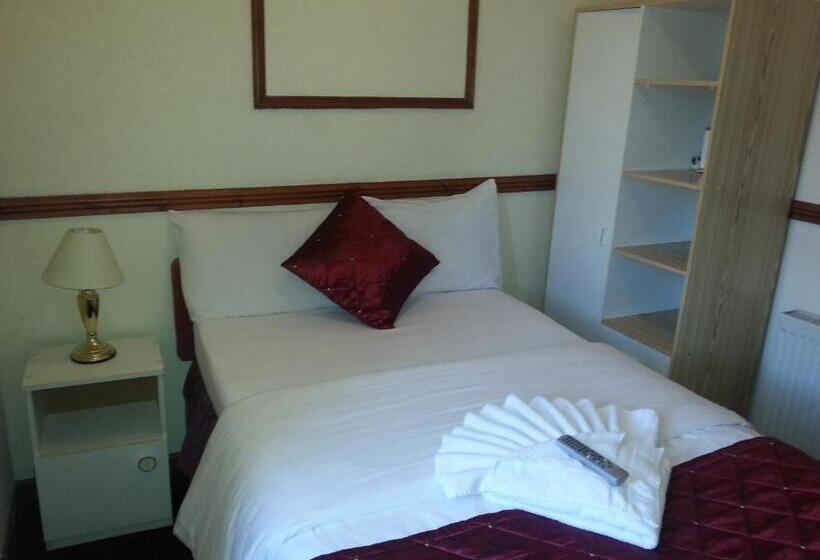Номер Стандарт, Lynwood Hotel