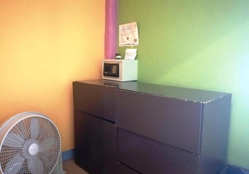 Стандартный Номер Кровать Кинг, Fairfield Inn & Suites By Marriott Weirton