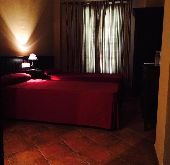 Номер Стандарт, Hostal Pechi