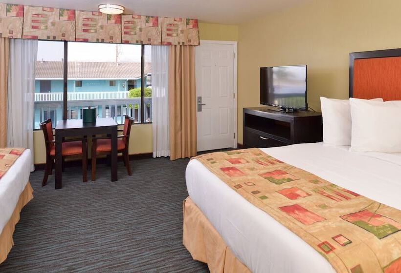 Номер Стандарт 2 Двуспальные Кровати, Bay View Inn   Morro Bay
