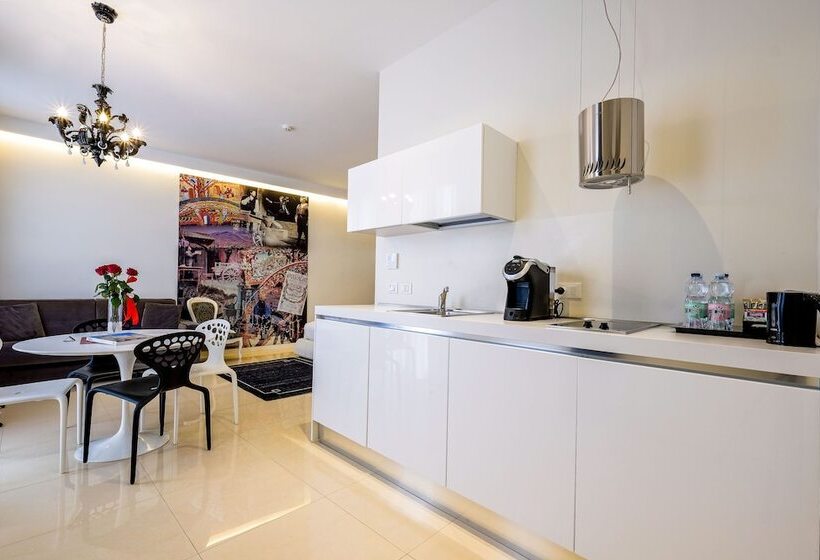 استودیوی لوکس, Opera Relais De Charme   Apart