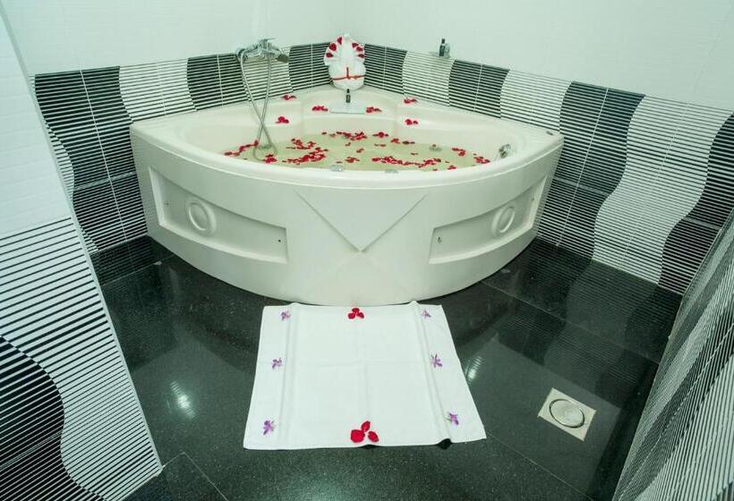 Люкс Повышенной Комфортности, Pj Princess Regency