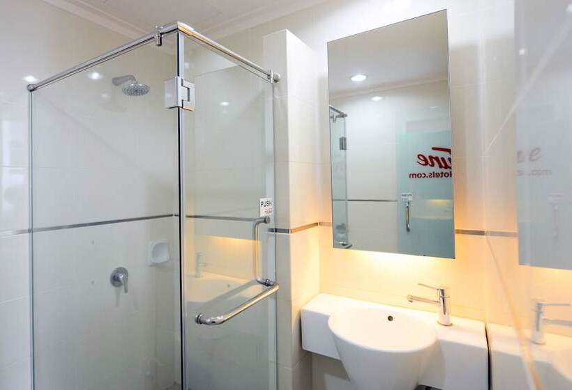 Номер Стандарт, Tune Hotel   Waterfront Kuching