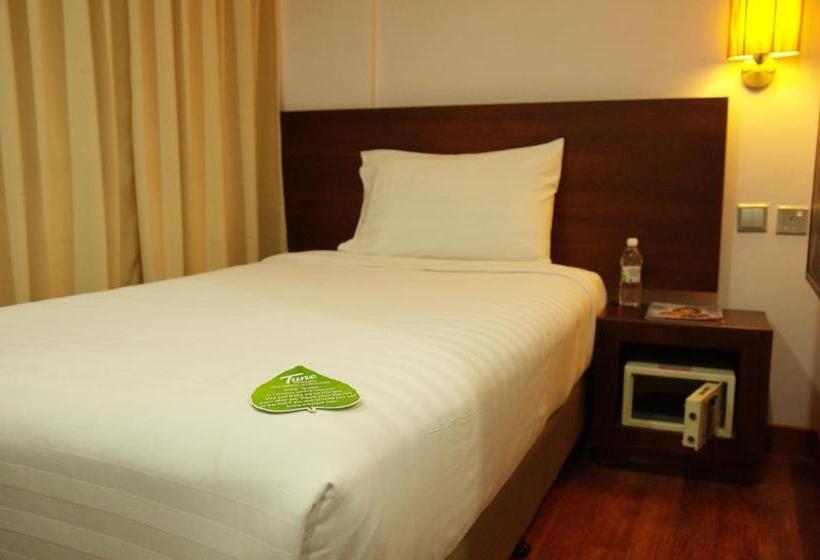Номер Стандарт Индивидуальный, Tune Hotel   Waterfront Kuching