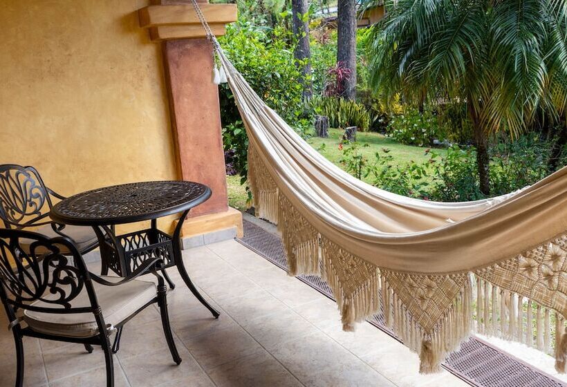 キングサイズベッドのデラックスルーム, Valle Escondido Wellness Resort