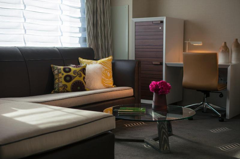 Люкс Адаптированный для Инвалидов, Kimpton Hotel Palomar Phoenix Cityscape, An Ihg