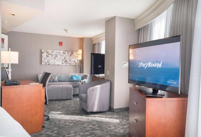 스탠다드 룸 킹사이즈 침대, Courtyard By Marriott Silver Spring Downtown