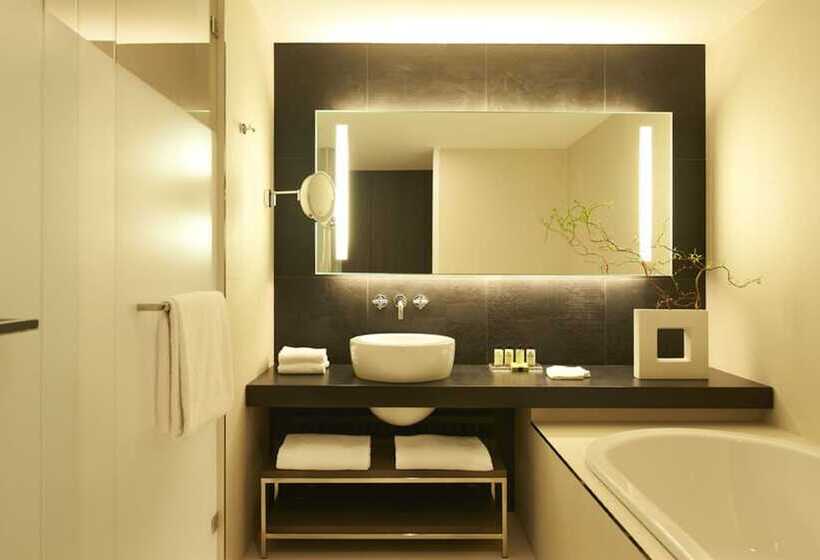Классический Номер с Видом, Intercontinental Marseille   Hotel Dieu, An Ihg