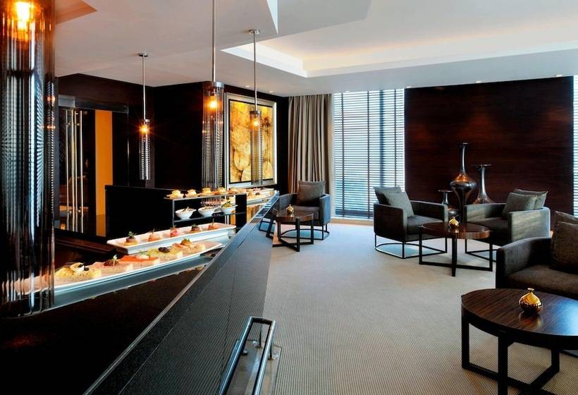 Президентский Люкс, JW Marriott Marquis Hotel Dubai