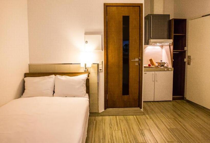 اتاق اکونومی, Central City Apartments