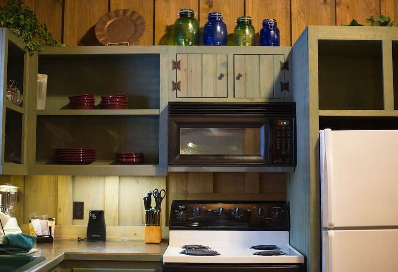 Апартаменты 2 Спальни, Cabins At Green Mountain, Trademark Collection By Wyndham