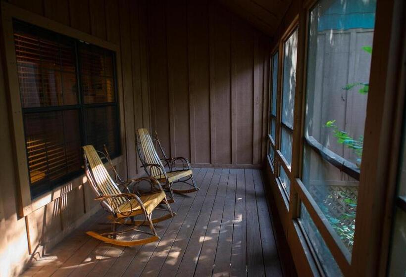 Апартаменты 3 Спальни, Cabins At Green Mountain, Trademark Collection By Wyndham