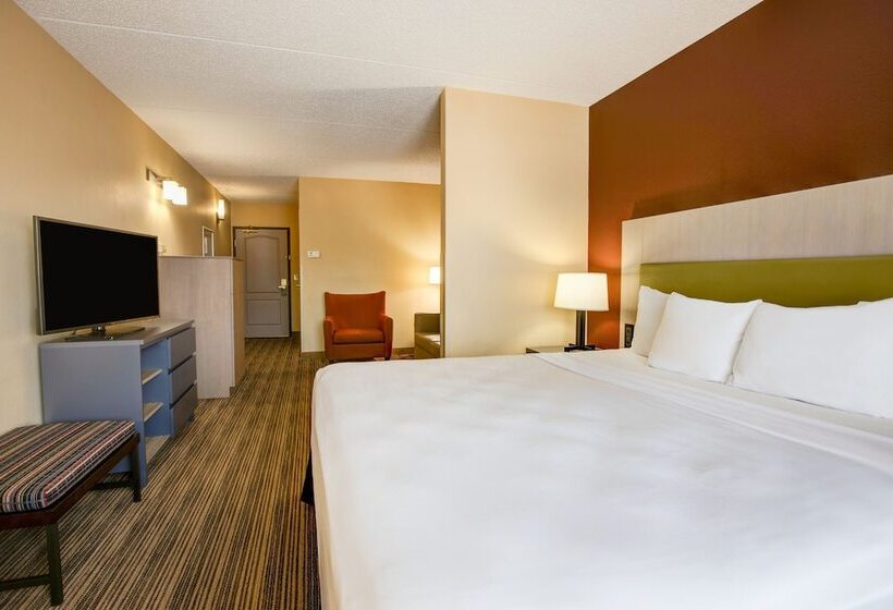 Люкс, Comfort Inn & Suites St. Paul Northeast
