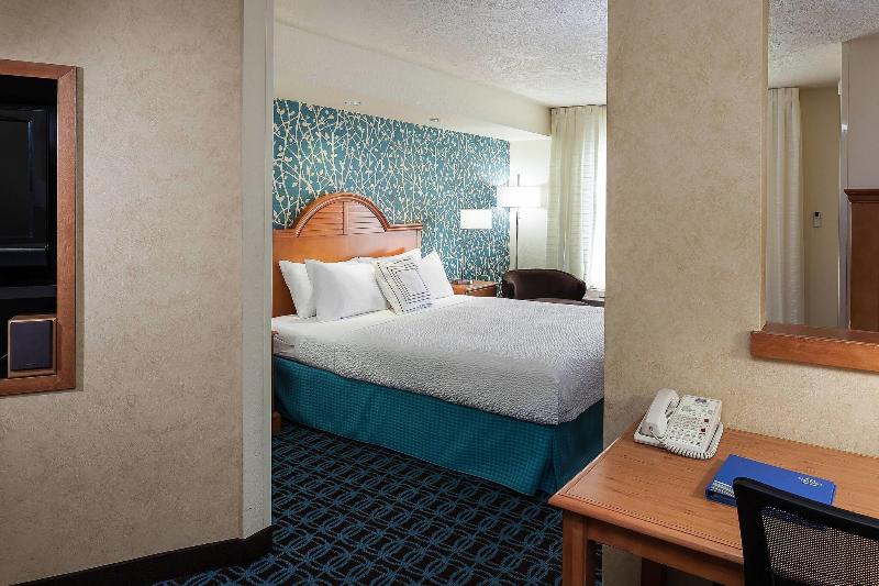 带双人大床的行政管理套房, Fairfield Inn & Suites By Marriott Anchorage Midtown