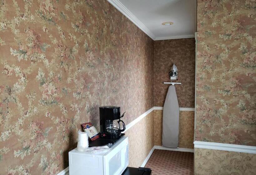 Люкс Повышенной Комфортности, Gazebo Inn