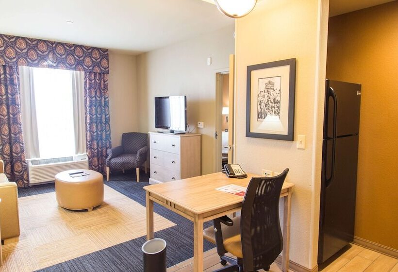 Номер Стандарт, Hampton Inn & Suites Dodge City