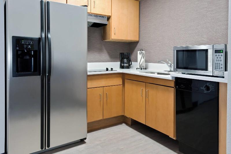 스위트, Residence Inn Wayne