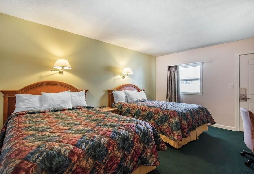 Номер Стандарт 2 Двуспальные Кровати, Rodeway Inn